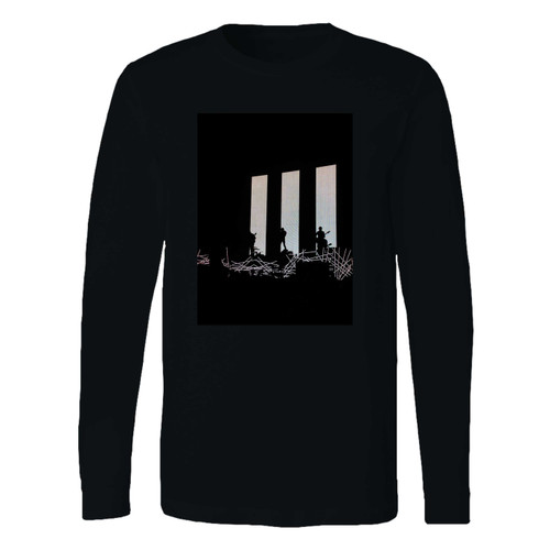 This classic fit paramore long sleeve shirt is casually elegant and very comfortable. With fine quality print to make one stand out, it's a perfect fit for every occasion.