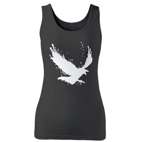 High quality print of this slim fit raven splash bird women tank top will turn heads. And bystanders won't be disappointed - the racerback cut looks good one any woman's shoulders.