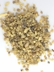Sudanese Frankincense (Boswellia papyrifera) – Fruity & Citrus Resin, 2 oz