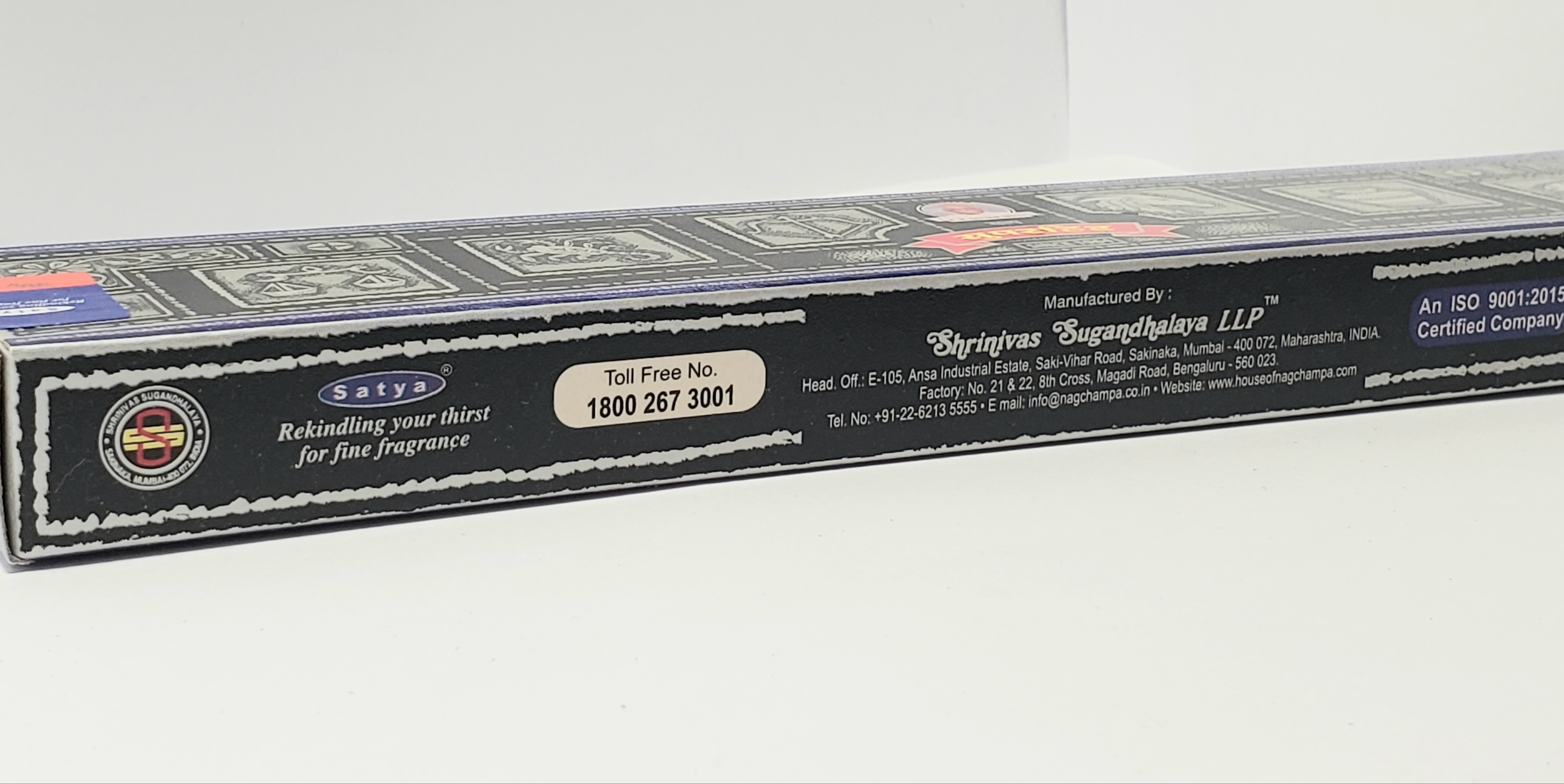 Satya Sai Baba Nag Champa Räucherstäbchen – 12 Schachteln à 12 Stäbchen, Insgesamt 144 Stück