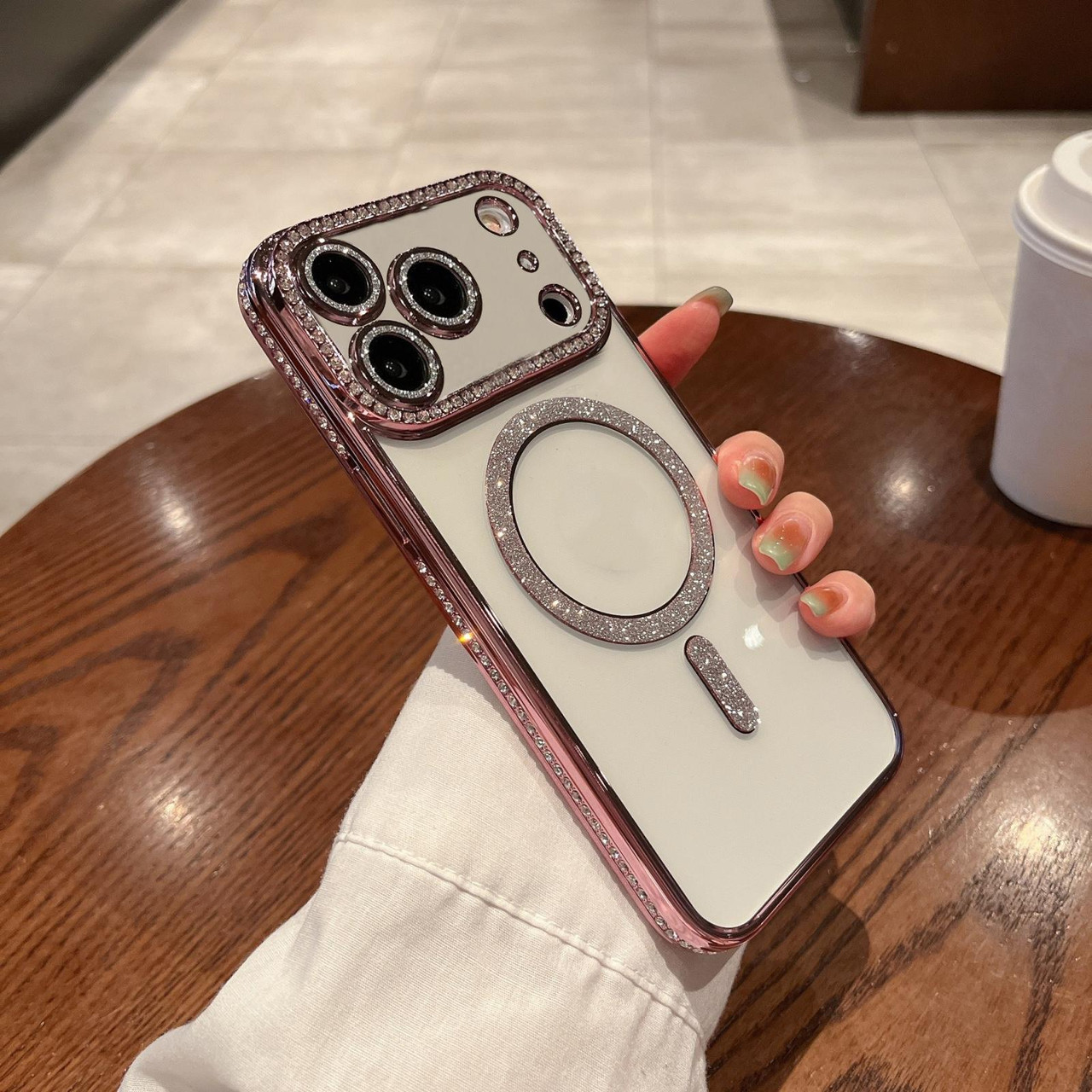 iPhone 17 Pro Max Diamond Plated MagSafe TPU Phone Case - Pink