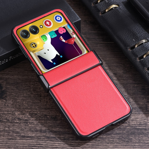 Motorola Razr+ 2023 Three-stage Folding Leather Texture Phone Case - Red