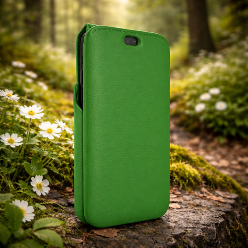 Piel Frama 504 Green iMagnum Leather Case for iPhone 16e | iPhone 17e