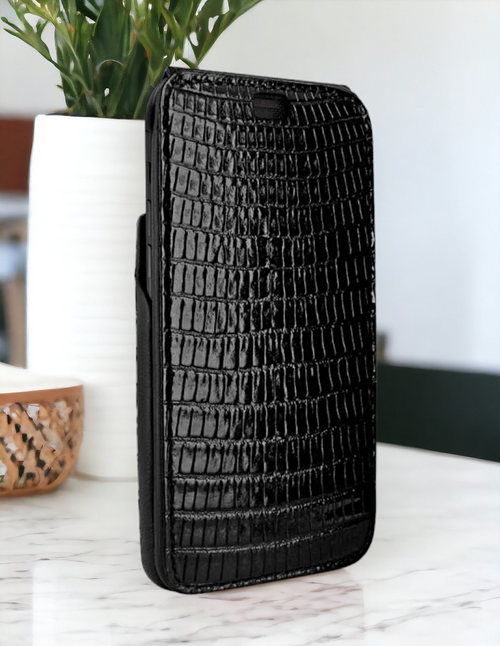 Piel Frama 526 Black Lizard iMagnum Leather Case for iPhone 17