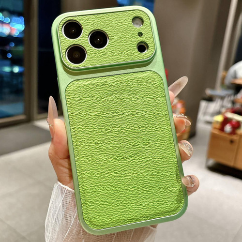 iPhone 17 Pro Max Transforms Into 17 Large Window Litchi Texture Magnetic Phone Case - Green