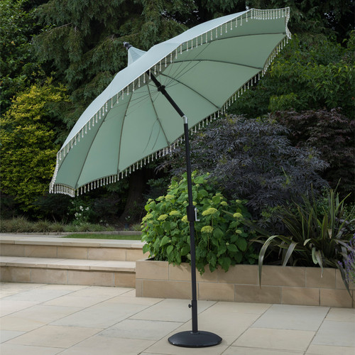 Bemiddelen Raak verstrikt Heiligdom Garden Parasols & Sun Umbrella SALE - Huge Range | Qubox