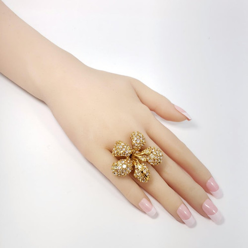 Oscar de la Renta Gold Poppy Flower Cocktail Statement Ring  Contemporary