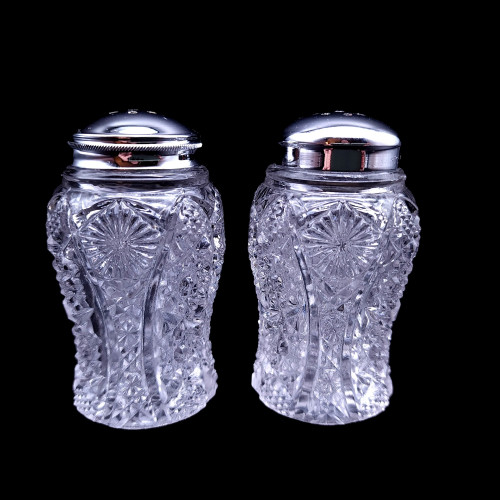 IMPERIAL GLASS-OHIO Daisy and Button Clear Shaker Set with Metal Lids