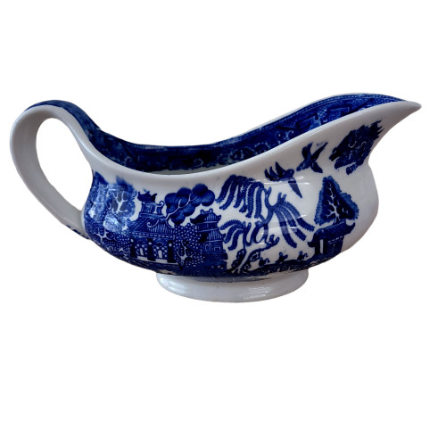 STAFFORDSHIRE Blue Willow Gravy Boat