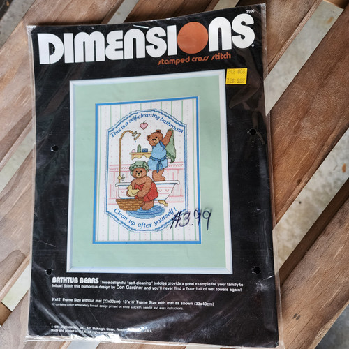 Dimensions 31 Bathtub Bears Cross Stitch Kit Sealed 9 x 12