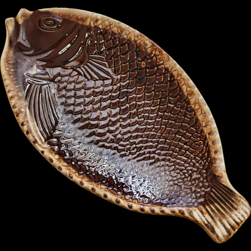 Hull Brown Drip House and Garden, Mirror Brown Fish Plate