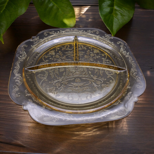 Indiana Glass Recollection Amber Yellow Utility Ware Pressed Glass Grill Plate