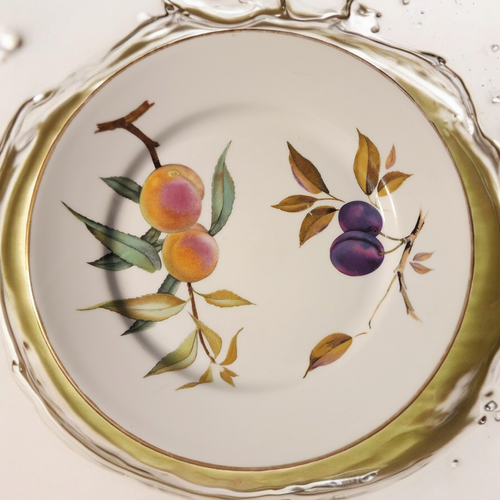 Royal Worcester Evesham Gold Porcelain Dinner Plate