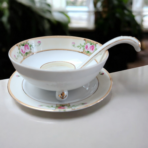 Nippon Yellow Edge Pink & White Flowers Goldtrim Trim 3 Piece Whipped Cream Set