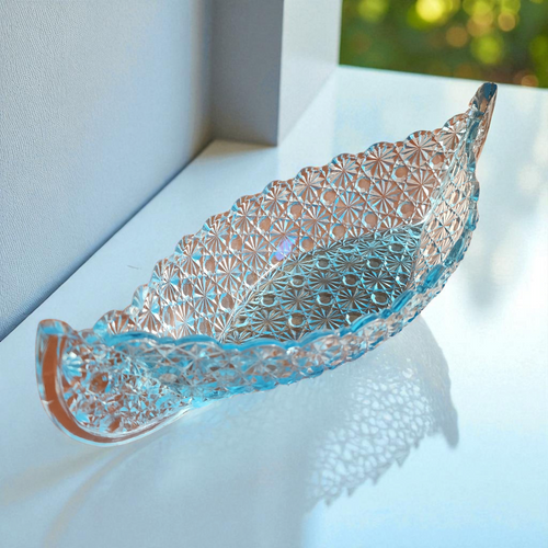 L G Wright Glass Daisy and Button Blue Canoe Shape Bowl