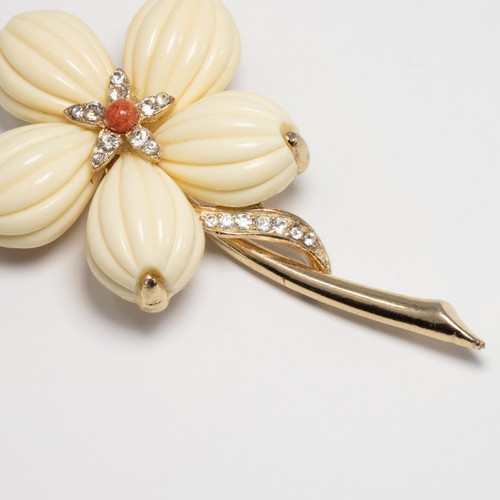 Trifari Cream Lucite Petal Flower Gold Brooch with Clear Crystals and Faux Coral