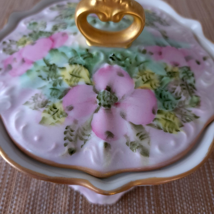 Antique Limoges France Hand Painted Gold Gilded Candy Dish with Lid