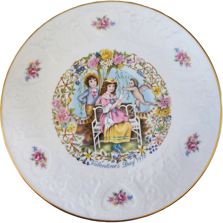 Royal Doulton "If I Loved You" Valentines Day Plate No Box