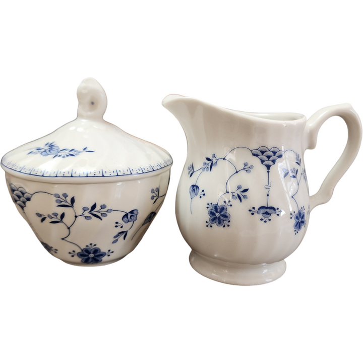Churchill Finlandia Chelsea Blue Flowers Creamer & Sugar Bowl with Lid