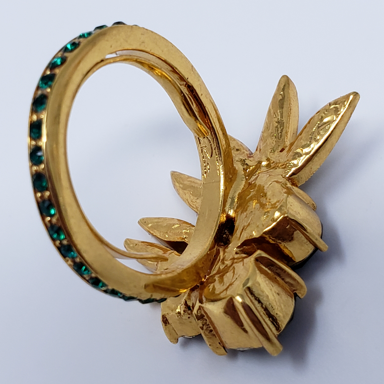 Oscar de la Renta Crystal Signet Ring in Crystal