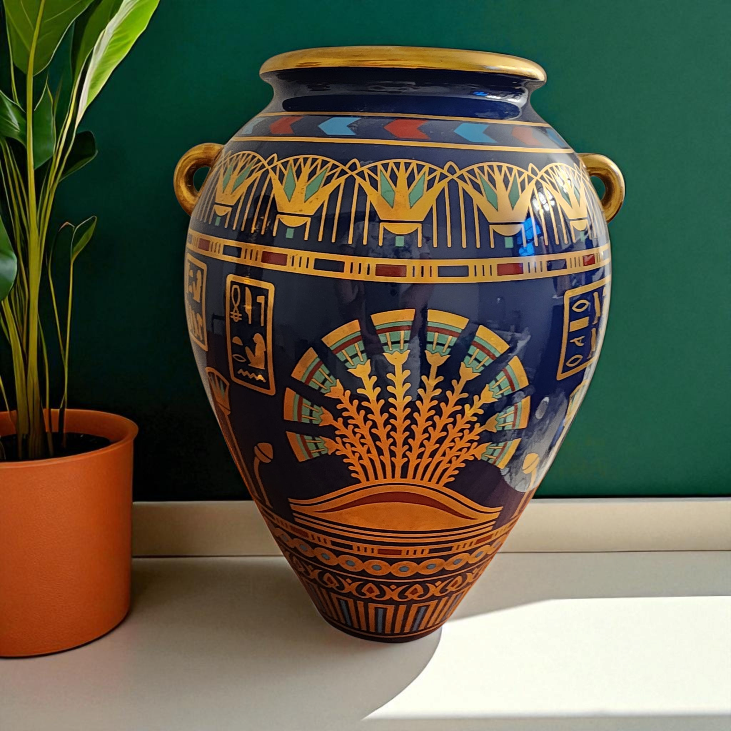 Franklin_Mint_Golden_Vase_of_B