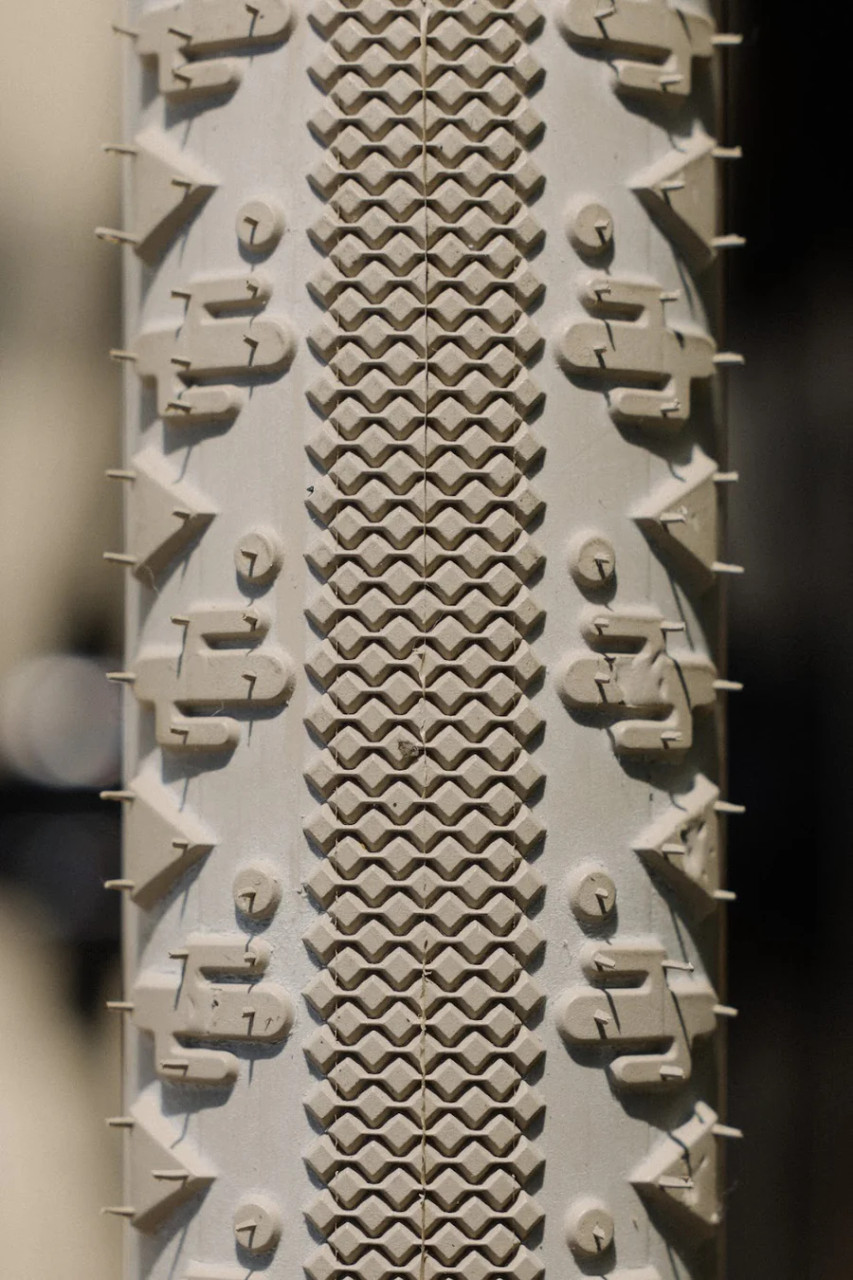 SimWorks x Tomii Cycles 'Faraway' Tyre - Freshtripe