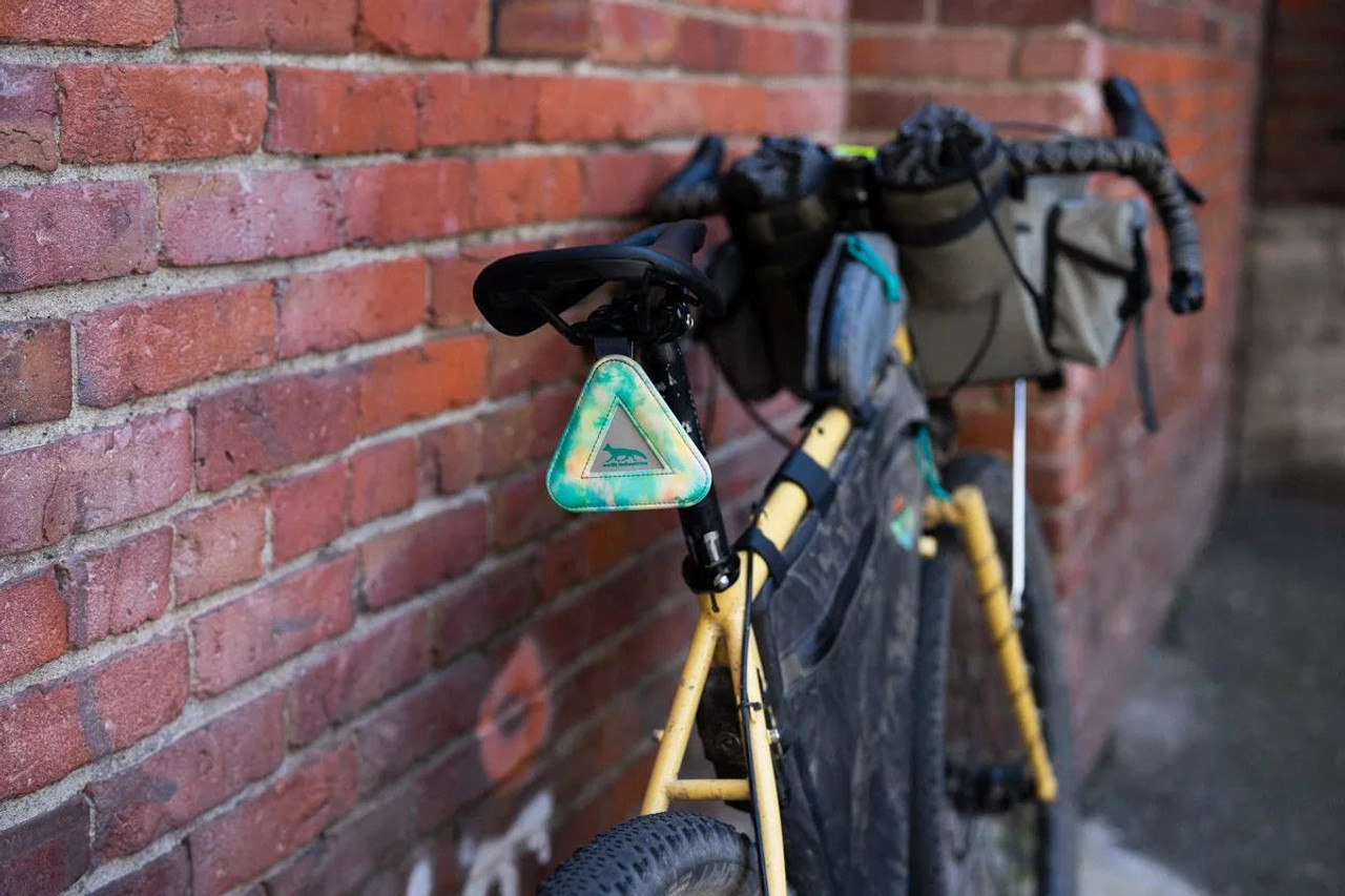 アクセサリー Supreme x Blue Lug Reflector \"Black Supreme x Blue Lug Reflector 