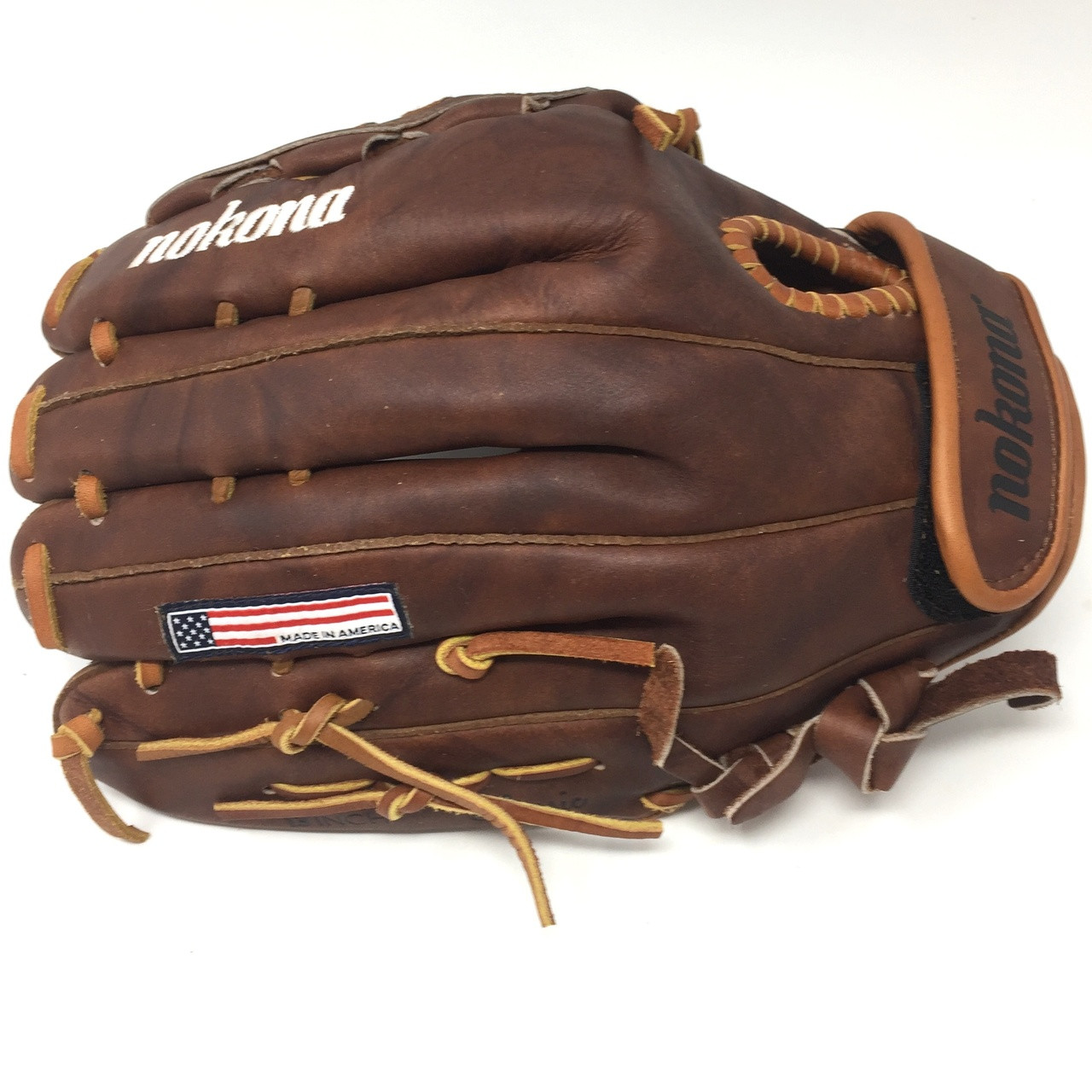 Nokona Walnut 13 inch Softball Glove WV1300C Right Hand Throw Ballgloves