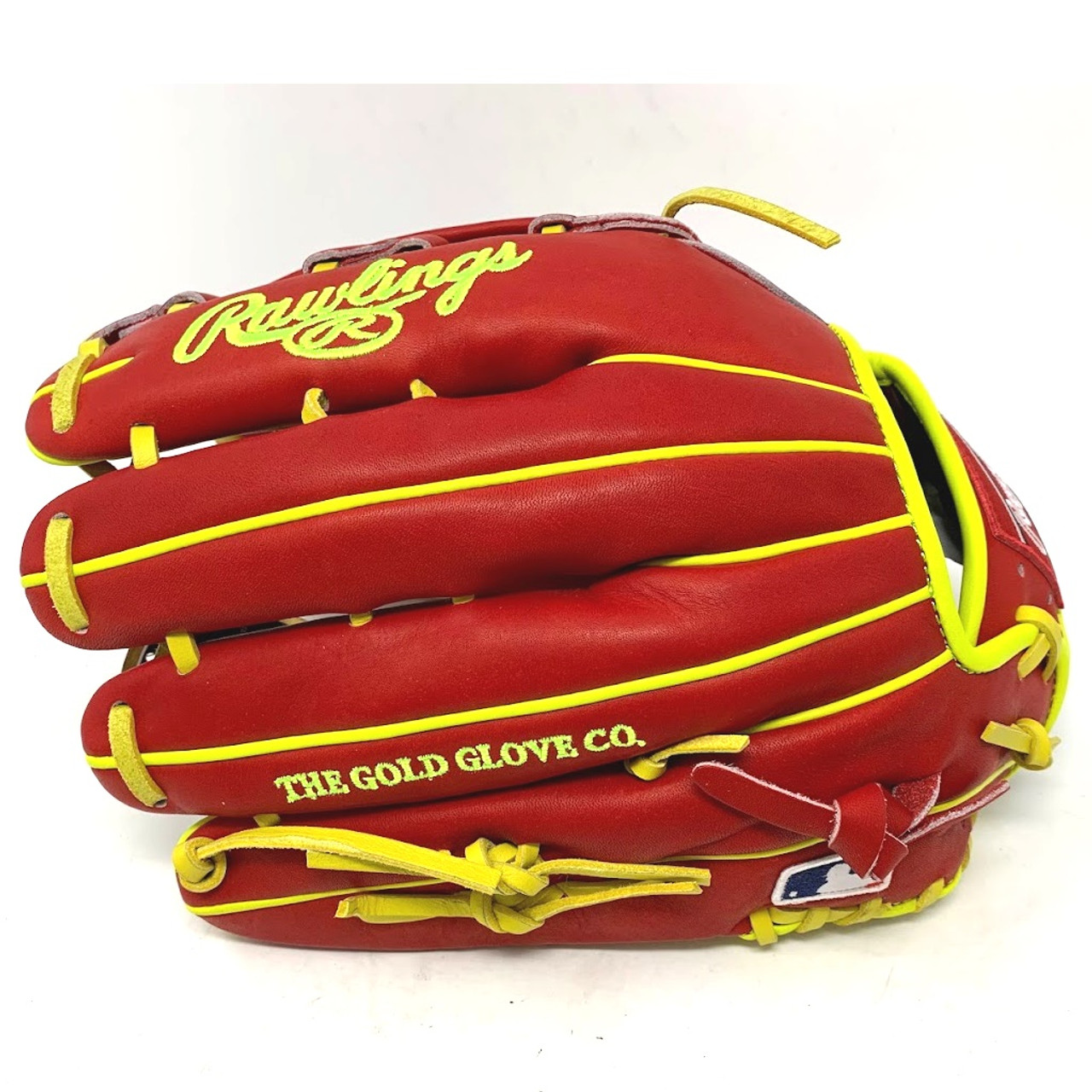 Acuna glove hot sale