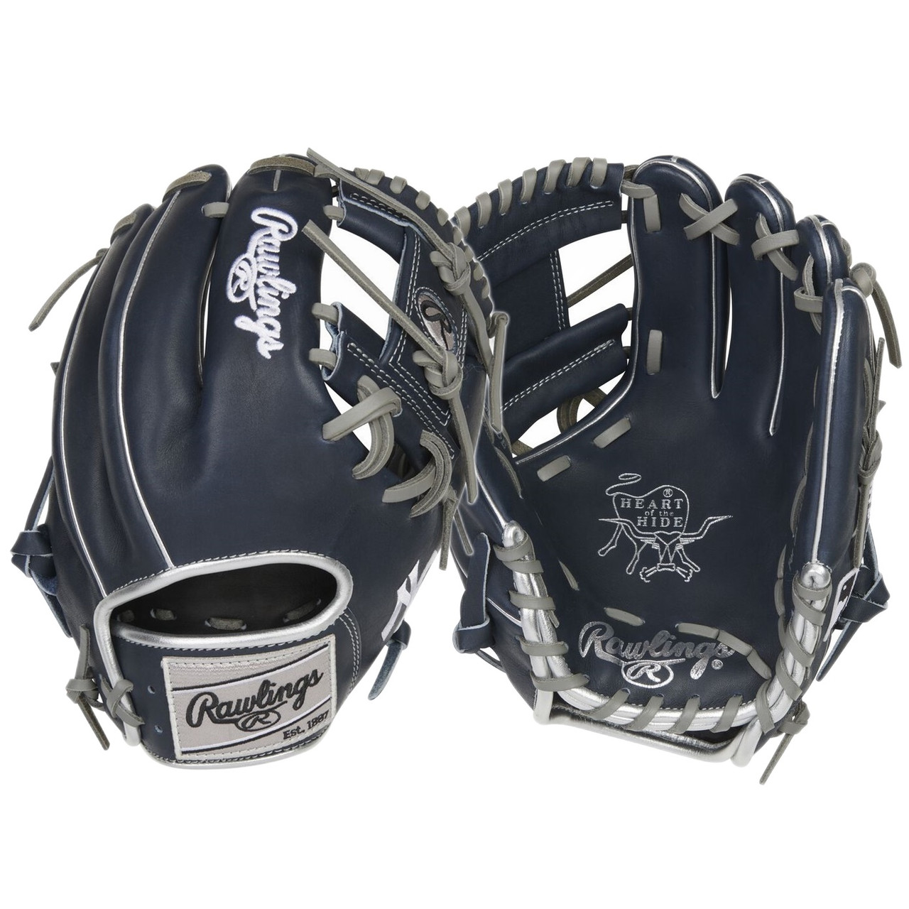 New York Yankees 10-Inch Team Logo Glove