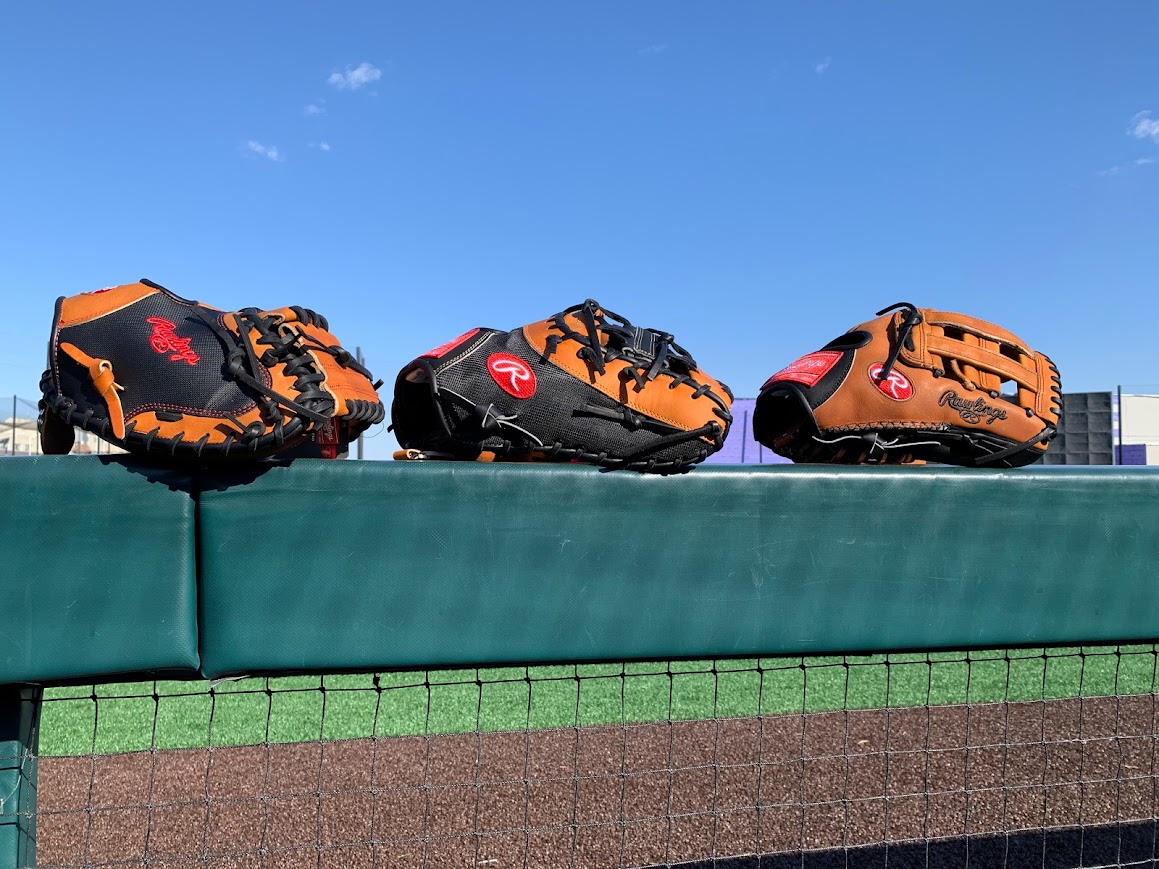 rawlings-horween-tan-black-two-tone-baseball-gloves