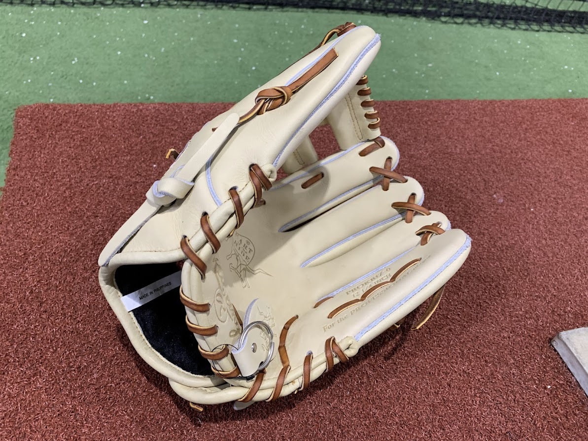 rawlings-prokb17-camel-blone-with-tan-laces-4.jpg