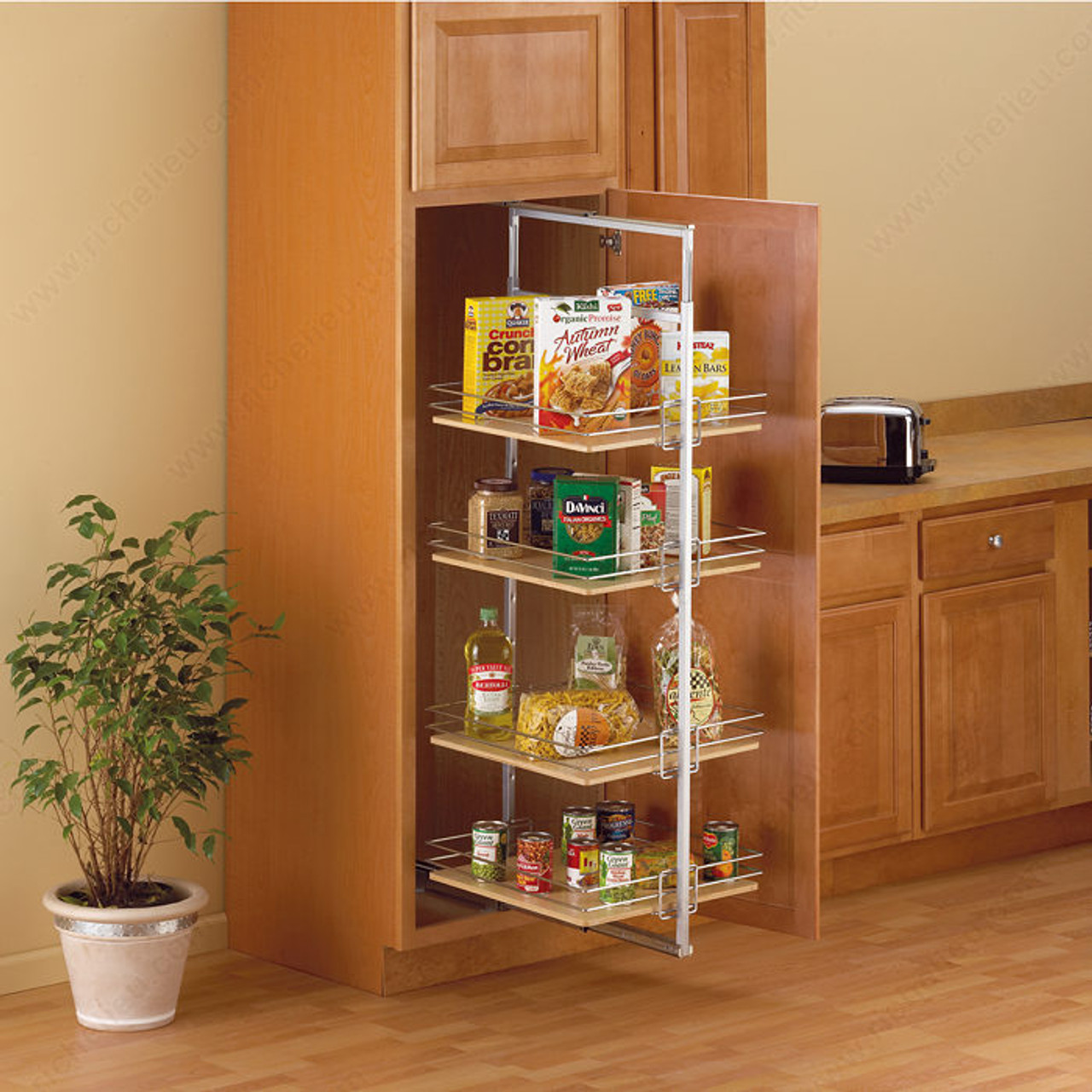 Pull-Out Pantry