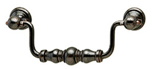 Handle, Bordeaux, iron, florentine bronze, M4, center to center 96MM