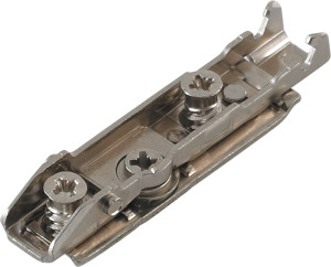 Grass Tiomos Straight Baseplate, 2-point fixing, 13.5mm euroscrew, steel, nickel-plated, 0mm Grass Tiomos Straight Baseplate, 2-point fixing, 13.5mm euroscrew, steel, nickel-plated, 0mm