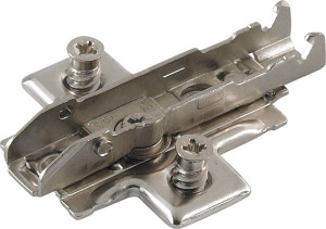 Grass Tiomos Wing Baseplate, 4-point fixing, 13.5mm euroscrew, steel, nickel-plated, 2mm Grass Tiomos Wing Baseplate, 4-point fixing, 13.5mm euroscrew, steel, nickel-plated, 2mm