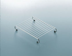 Trivet, matt chrome, 200 x 300 x 35mm