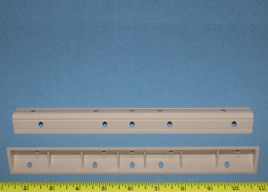 Vertical Corner Brace Almond 9-1/2" X 3/4" X 3/4", Pkg of 100