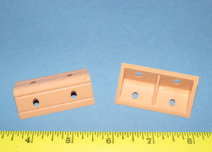 Vertical Corner Brace Maple 2" X 3/4" X 3/4", Pkg of 500