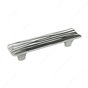 Transitional Metal Pull - 159, Center to Center 96 mm, Finish Chrome, Length - Overall Dimensions 134 mm Transitional Metal Pull - 159, Center to Center 96 mm, Finish Chrome, Length - Overall Dimensions 134 mm