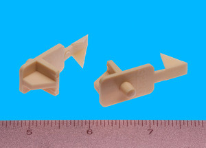 Shelf Support - 3/4" - 5mm peg - Locking Wings, Champagne, Bag of 24