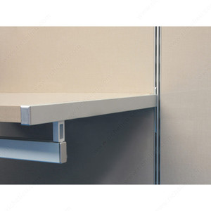 Undermount Vertical Single-Insert Shelf Support, Position Right Side, Specialty For hangrail Undermount Vertical Single-Insert Shelf Support, Position Right Side, Specialty For hangrail