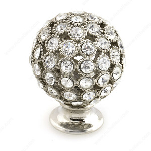 Swarovski Crystal Encrusted Knobs - 9601, Diameter - Overall Dimensions 27 mm, Projection - Overall Dimensions 34 mm Swarovski Crystal Encrusted Knobs - 9601, Diameter - Overall Dimensions 27 mm, Projection - Overall Dimensions 34 mm