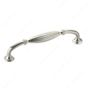 Traditional Metal Pull - 8071, Finish Brushed Nickel, Screw/Nail 8/32 (Included) PRO-PACK 2 Traditional Metal Pull - 8071, Finish Brushed Nickel, Screw/Nail 8/32 (Included) PRO-PACK 2