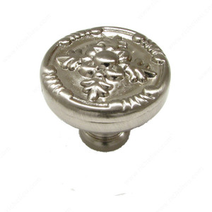 Traditional Metal Knob - 8261, Finish Brushed Nickel PRO-PACK 2 Traditional Metal Knob - 8261, Finish Brushed Nickel PRO-PACK 2