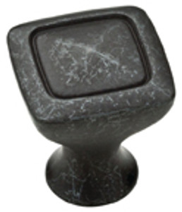 1-1/8" RUSTIC SQUARE KNOB, WROUGHT IRON 1-1/8" RUSTIC SQUARE KNOB, WROUGHT IRON