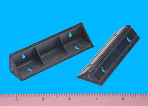 Vertical Corner Brace Black 3-1/2" X 3/4" X 3/4", Bag of 10