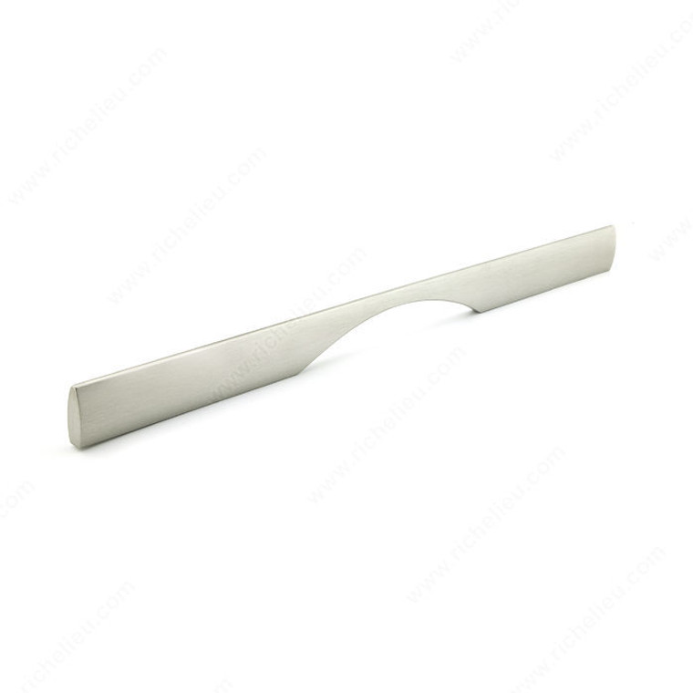 Contemporary Metal Pull - 5873, Center to Center 640 mm, Finish Brushed Nickel, Length - Overall Dimensions 800 mm