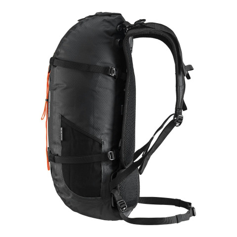 Atrack Backpack BP 25L Black Matt