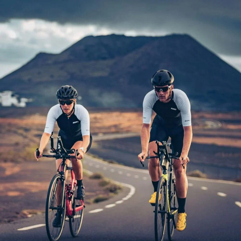 Lava Men's Long Distance Short Sleeve Trisuit